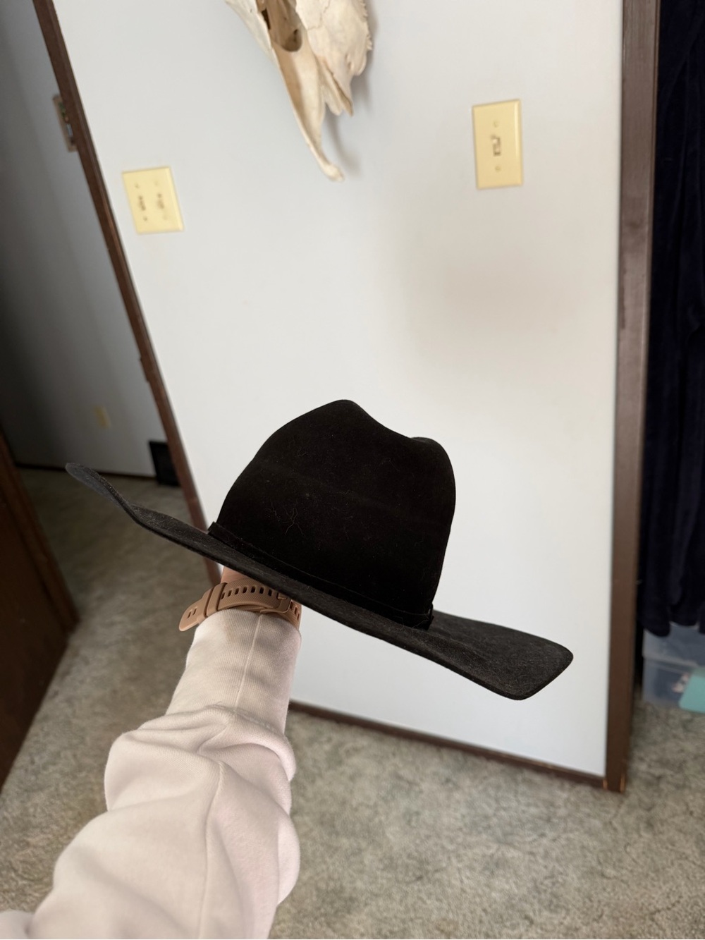Black felt cowboy hat 4X